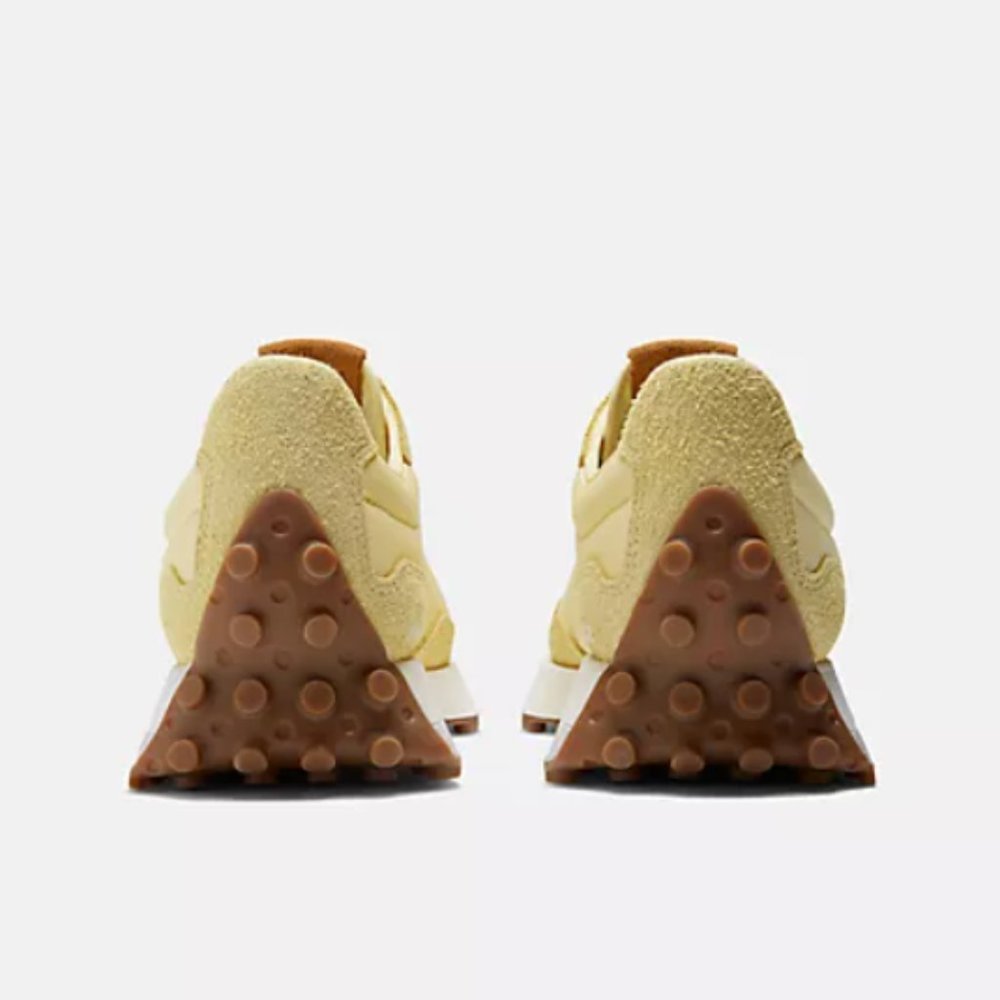 NEW BALANCE 327 Casual Womens Sneakers Shoes Maize White size 7 - Picture 8 of 9